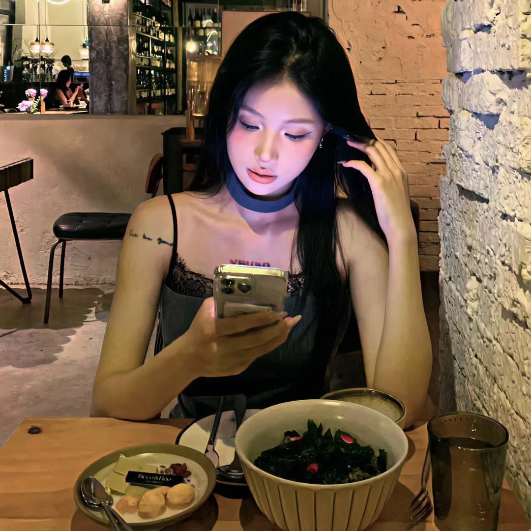 闪婚豪门,大佬竟是我自己